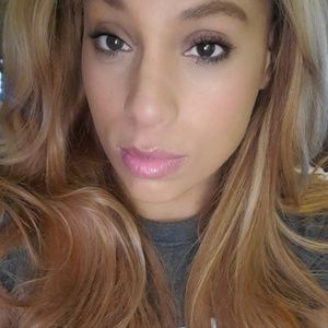 Meet your Posher, Tori